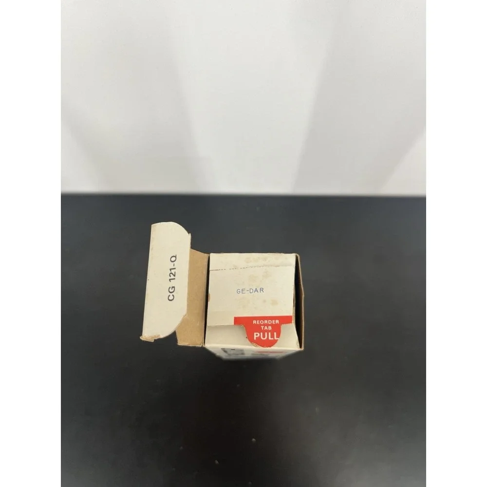 DAR Projector Projection Lamp Bulb 500W‎ 115-120V GE Untested